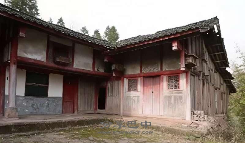 张荣森故居:陈河镇母家梁村