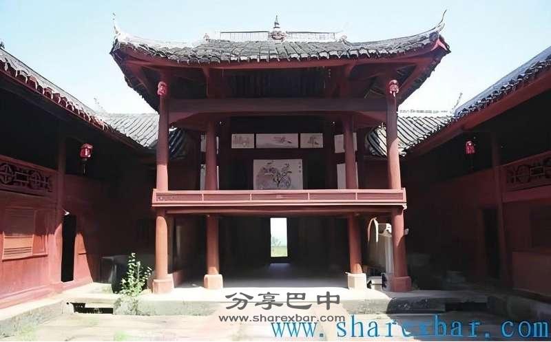 龙潭嘴何氏宗祠