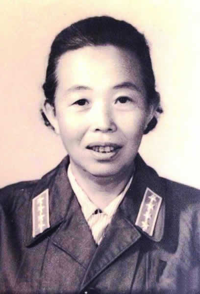 刘照林，通江人，1955年授大尉军衔