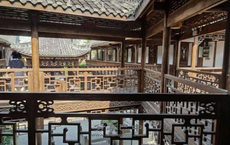 大栈房内部