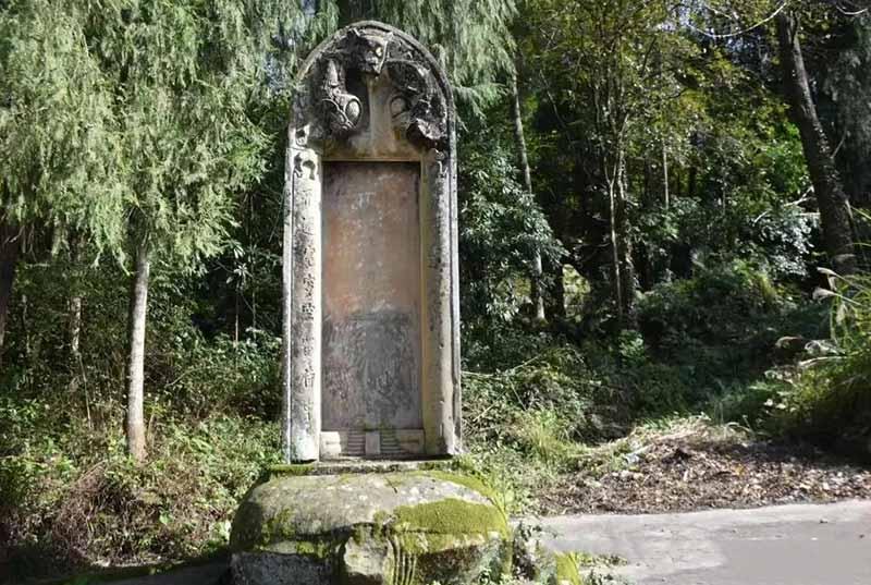 云台镇原南马村乌龟碑