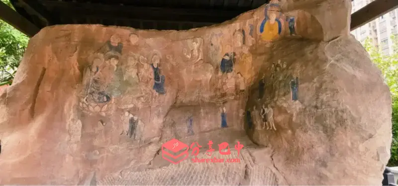 巴中大溪口摩崖造像